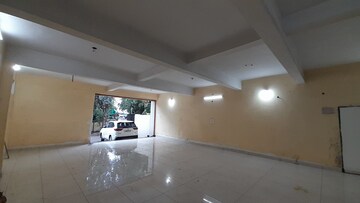 Parking in  Showroom at Shankar Nagar – for Rent