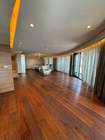 Parking in 5 BHK Apartment at Lodha World One, Worli – for Rent