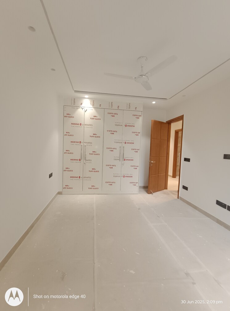 Bedroom, green park 4 Bedroom 311 Sq.Yd. Builder Floor In Green Park Delhi 8924570