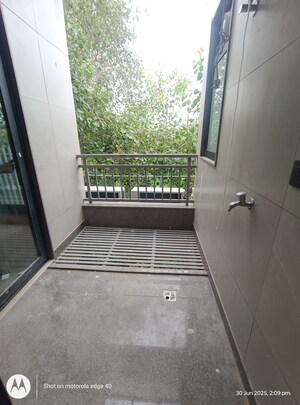 Balcony in 4 BHK Builder Floor at Green Park – for Sale