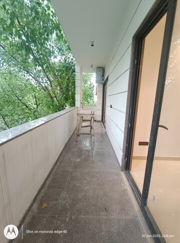 Balcony in 4 BHK Builder Floor at Green Park – for Sale