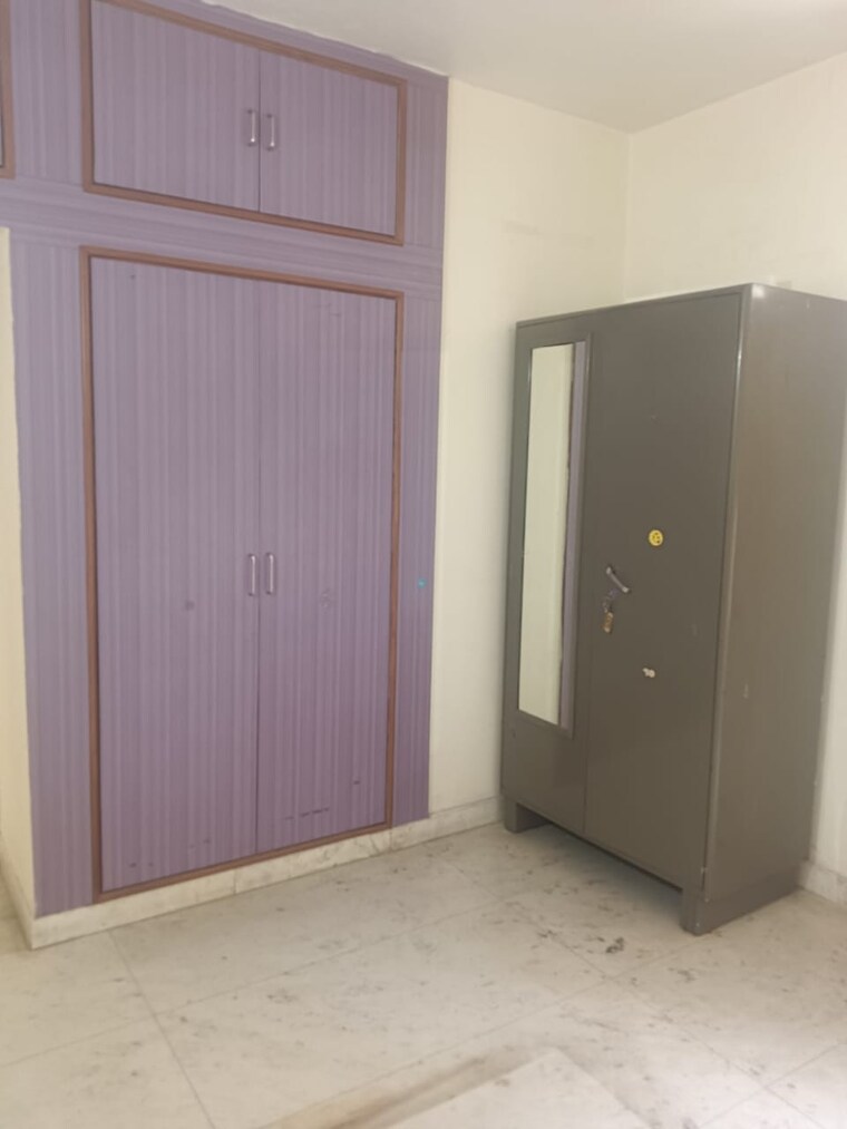 Room, unitech-arcadia 2 Bedroom 180 Sq.Yd. Builder Floor In South City 2 Gurgaon 8924578