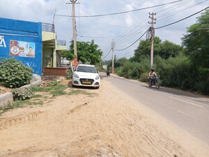  Land For Sale in Bhondsi