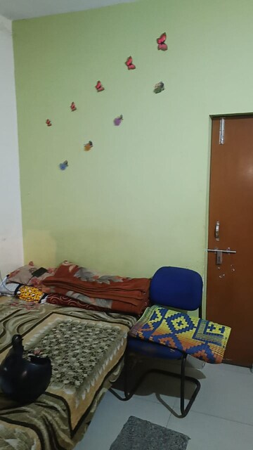 Furnished Amenities in 3 BHK Apartment at Doranda – for Rent