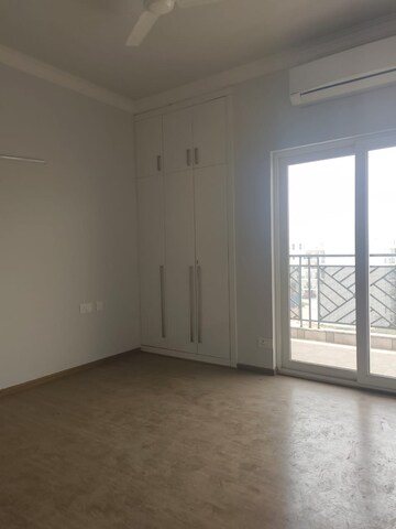 3 BHK Builder Floor For Rent in Central Park 3 Flower Valley, Sohna Sector 33