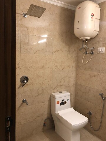 Bathroom in 1 RK Builder Floor at Malviya Nagar – for Rent