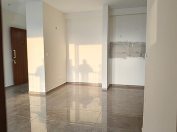 Room in 3 BHK Apartment at Bren Zahara, Off Sarjapur Road – for Sale