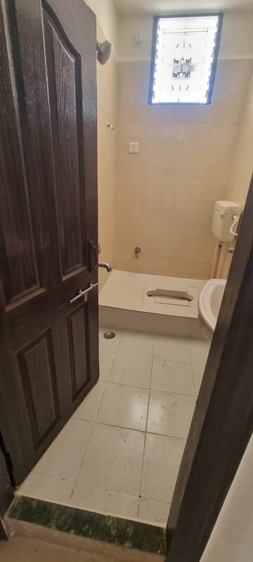 Bathroom in 3 BHK Apartment at Bagh Swaniya – for Sale
