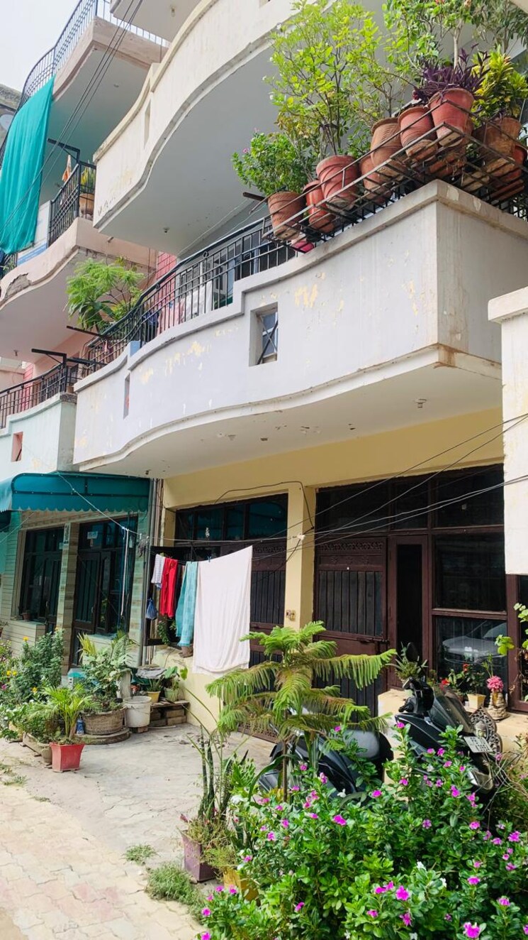 Exterior View, baltana 3 Bedroom 1300 Sq.Ft. Builder Floor In Baltana Zirakpur 8924656