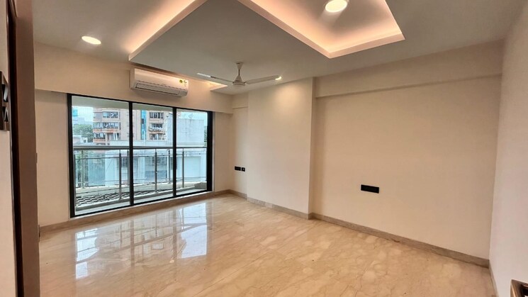 Room, santacruz west 2 Bedroom 710 Sq.Ft. Builder Floor In Santacruz West Mumbai 8924659