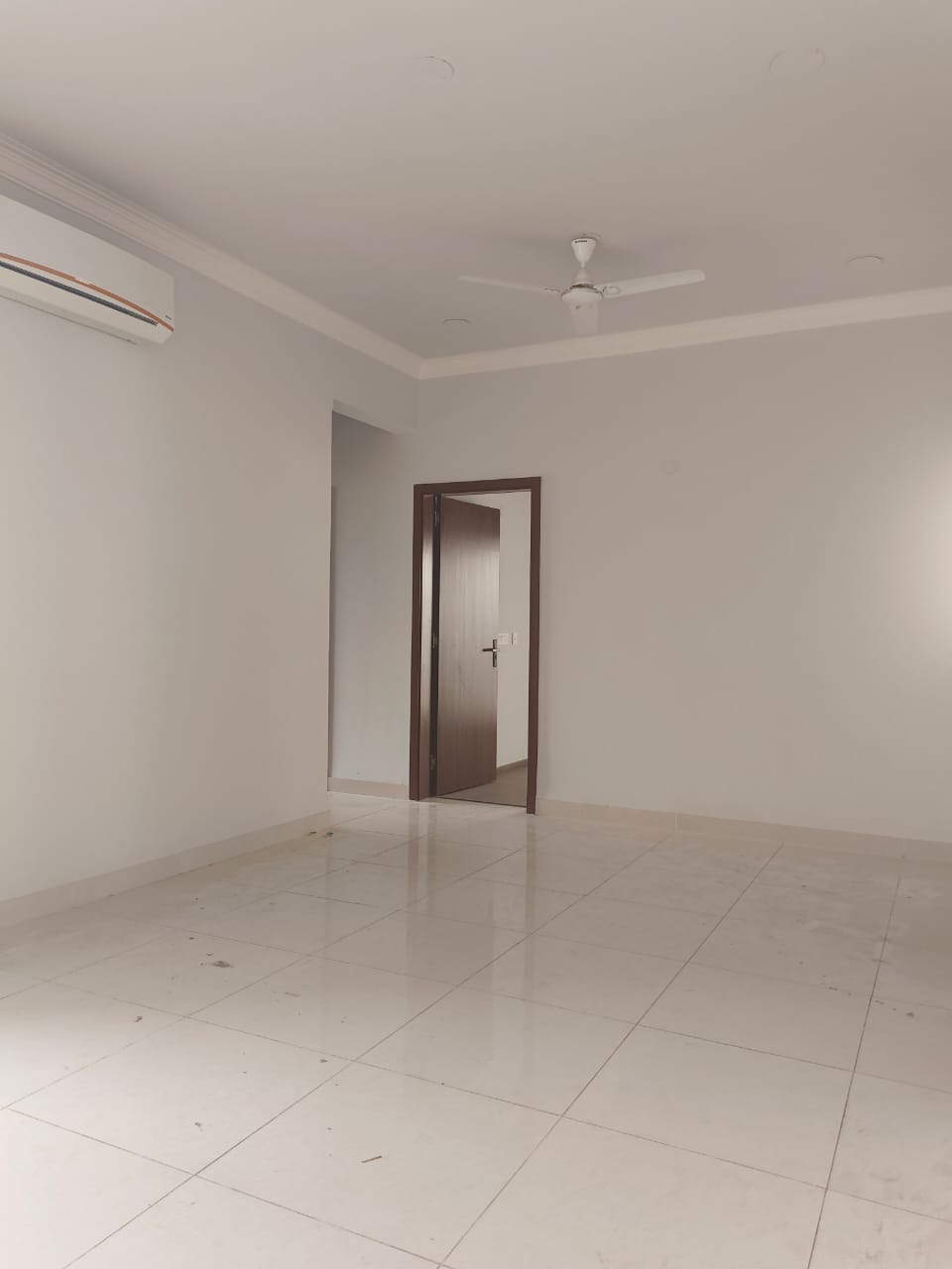 3 BHK Apartment For Rent in Central Park 3 Flower Valley