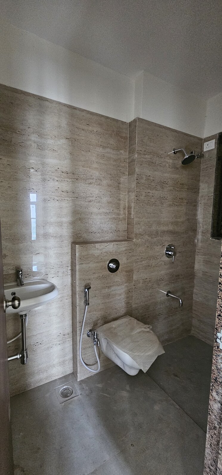 Bathroom, abrol-signature 2 Bedroom 640 Sq.Ft. Apartment In Malad West Mumbai 8924696