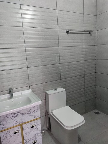 Bathroom in 2 BHK Builder Floor at Aerocity – for Rent