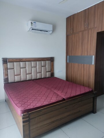2 BHK Builder Floor For Rent in Aerocity