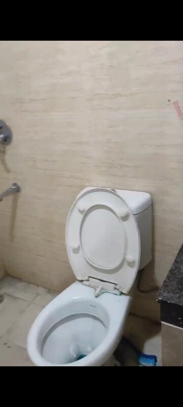 Bathroom in 3 BHK Apartment at Ansal Estella, Sector 103 – for Rent