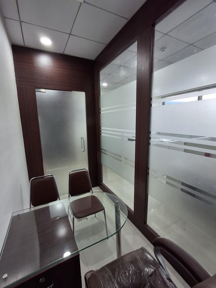 Team Area, new town Commercial Office Space 500 Sq.Ft. In New Town Kolkata 8924717