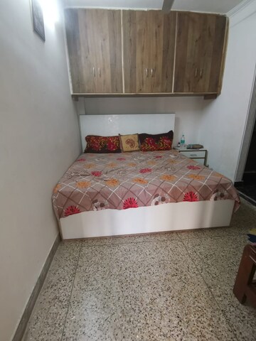 Master Bedroom in 1 BHK Builder Floor at Hari Nagar Ashram – for Rent