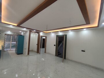 Room in 3 BHK Builder Floor at Sector 21d Indira Enclave – for Sale