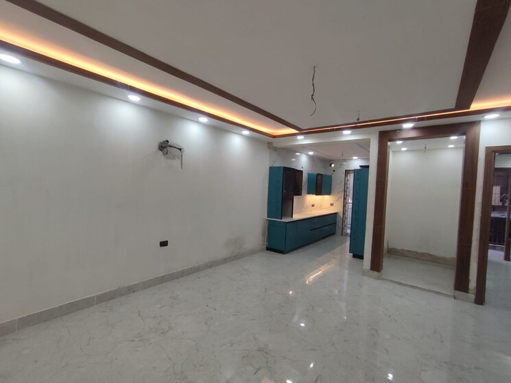 Room, sector 21d indira enclave 3 Bedroom 210 Sq.Yd. Builder Floor In Sector 21d Indira Enclave Faridabad 8924725