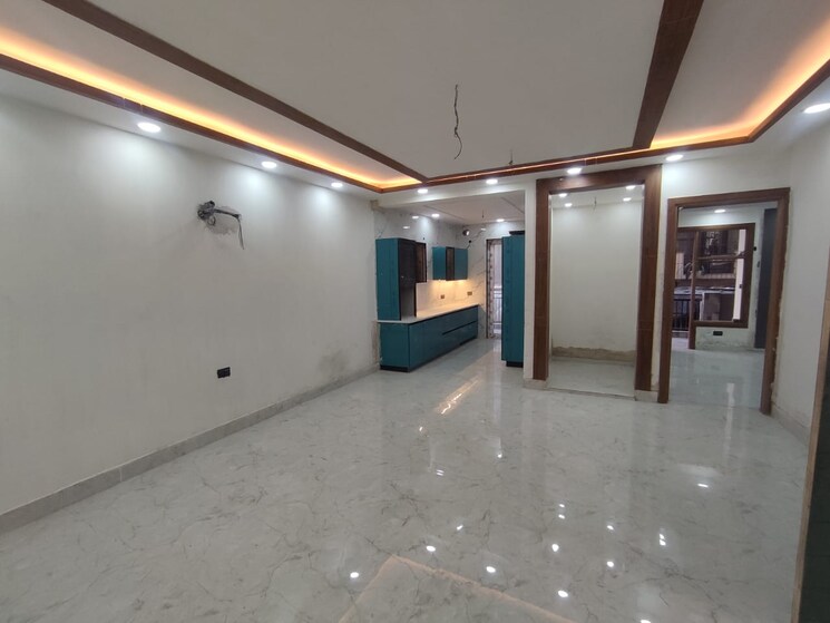 Room, sector 21d indira enclave 3 Bedroom 210 Sq.Yd. Builder Floor In Sector 21d Indira Enclave Faridabad 8924725
