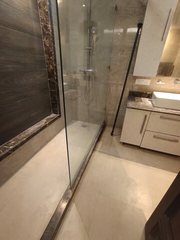 Balcony in 3 BHK Builder Floor at Shivalik Colony – for Rent