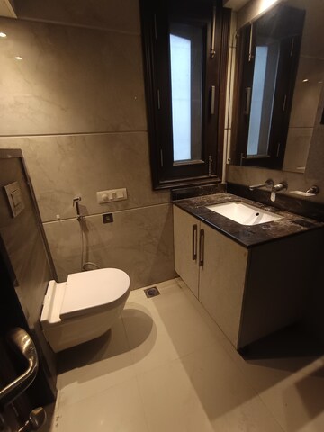 Attached Bathroom in 3 BHK Builder Floor at Shivalik Colony – for Rent
