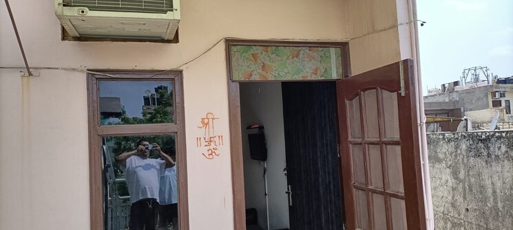 undefined, lajpat nagar i Studio 40 Sq.Yd. Builder Floor In Lajpat Nagar I Delhi 8924768