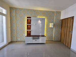 2 BHK Apartment For Sale in KLJ Platinum Heights, Sector 77