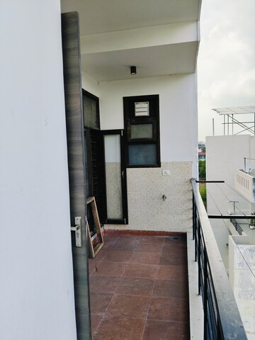Balcony in 2 BHK Builder Floor at Housing Board Colony Sector 51, Sector 51 – for Rent
