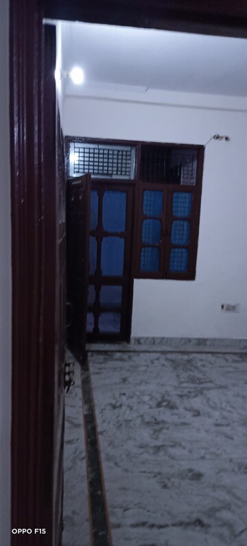 Room in 2 BHK Independent House at Shri Vinayaka Beta Plaza, Beta I Greater Noida – for Rent