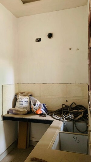 Furnished Amenities in 1 BHK Independent House at Vip Road – for Sale