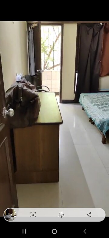 Master Bedroom in 2 BHK Builder Floor at Malviya Nagar – for Rent