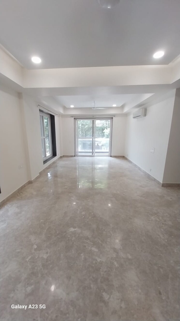 undefined, dlf-green-avenue 2 Bedroom 1000 Sq.Ft. Builder Floor In Dlf Phase iv Gurgaon 8924812