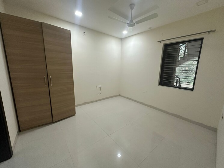 Room, pioneer-park-phase-1 2.5 Bedroom 1380 Sq.Ft. Apartment In Sector 61 Gurgaon 8924818