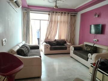 Living Room in 2 BHK Apartment at Ansal Sushant Apartments, Sushant Lok I – for Rent