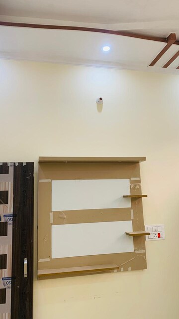 Furnished Amenities in 1 BHK Independent House at Patiala Road – for Sale