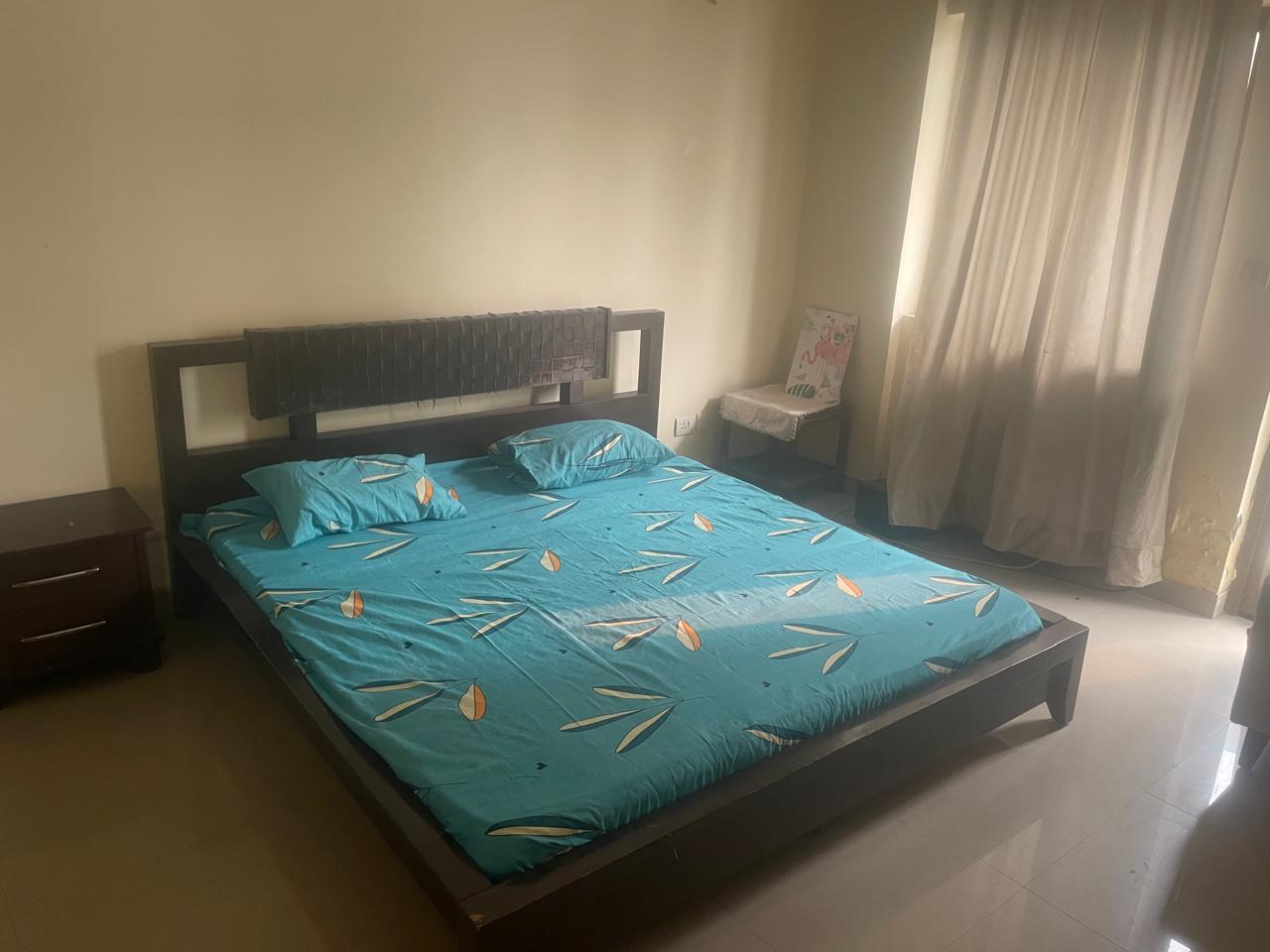 3 BHK + Servant Room Apartment For Rent in Ardee City Palm Grove Heights
