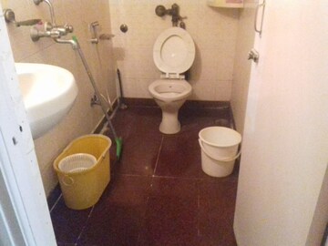 Attached Bathroom in 1 BHK Apartment at Shiv Shakti CHS Malad West, Malad West – for Rent