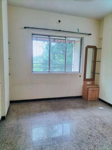 1 BHK Apartment For Rent in Dheeraj Valley, Goregaon East