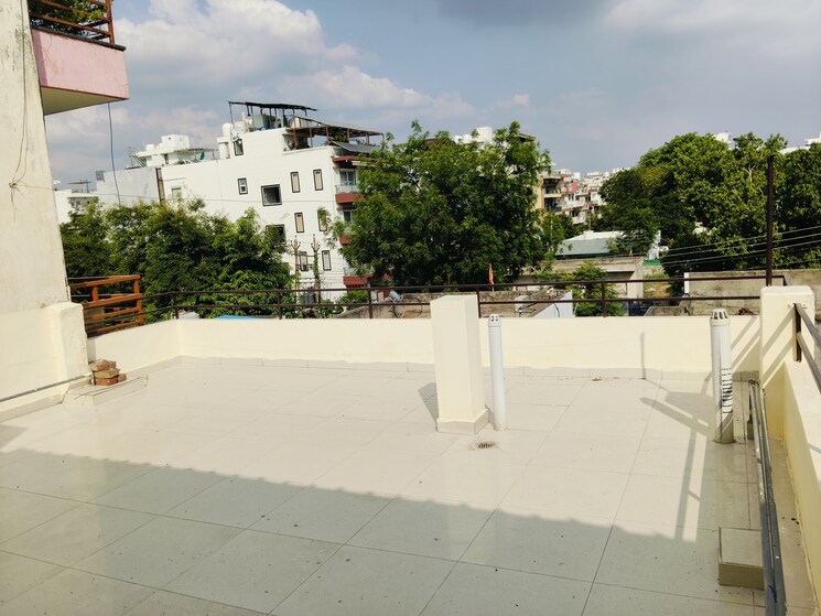 Exterior View, rwa-residential-society-sector-46 2 Bedroom 1350 Sq.Ft. Independent House In Sector 46 Gurgaon 8924896