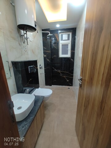 Attached Bathroom in 3 BHK Builder Floor at Sector 45 – for Rent