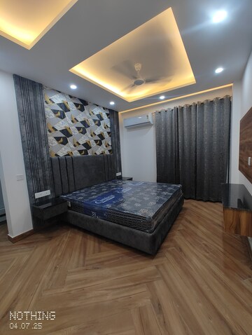 Bedroom in 3 BHK Builder Floor at Sector 45 – for Rent