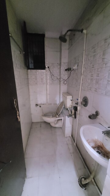 Bathroom in 1 BHK Builder Floor at Dilshad Colony – for Sale