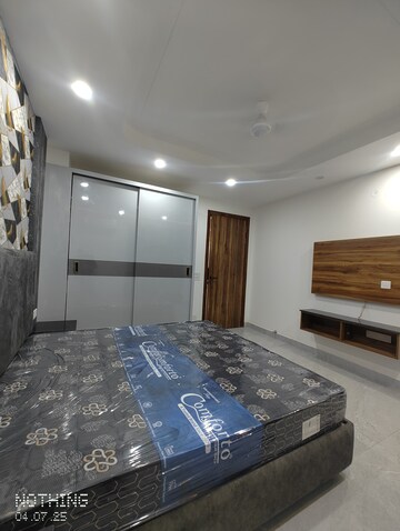 Bedroom in 3 BHK Builder Floor at Sector 45 – for Rent
