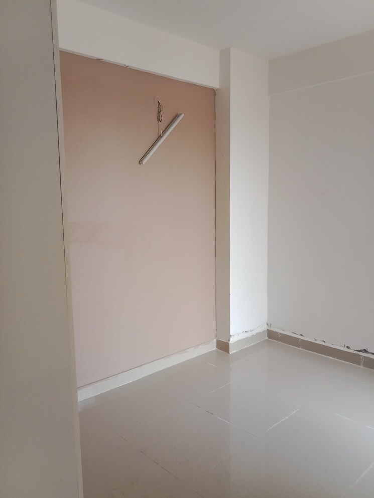 Room, rof-alante 3 Bedroom 750 Sq.Ft. Apartment In Sector 108 Gurgaon 8924901