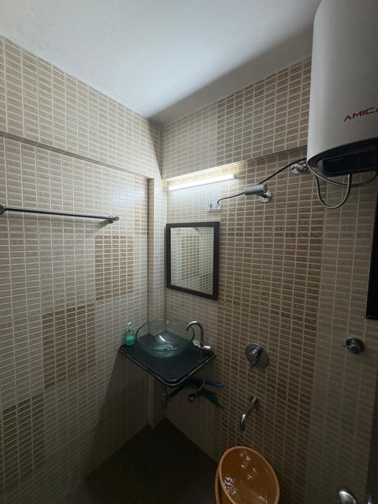 Bathroom, radha-govind 2 Bedroom 915 Sq.Ft. Apartment In Borivali East Mumbai 8924937