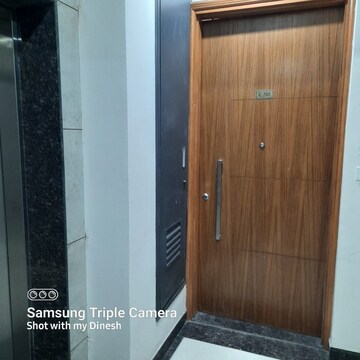 Furnished Amenities in 3 BHK Apartment at Silver City Extention, Vip Road – for Rent