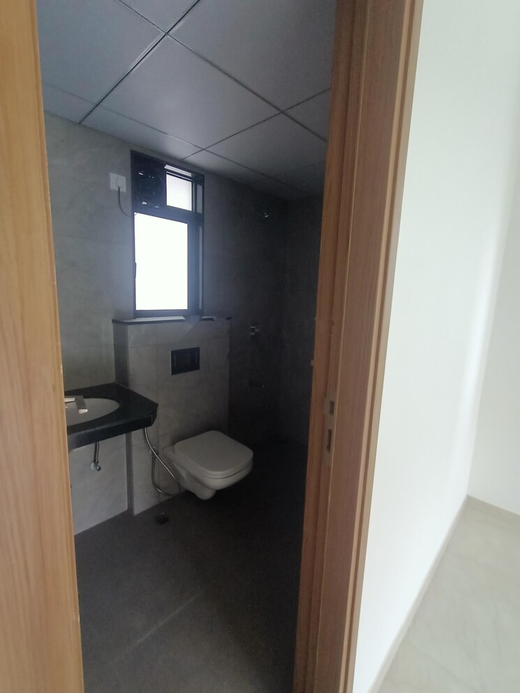 Bathroom, godrej-urban-park 3 Bedroom 1051 Sq.Ft. Apartment In Chandivali Mumbai 8924939