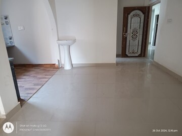 Room in 2 BHK Apartment at New Barrackpore – for Sale