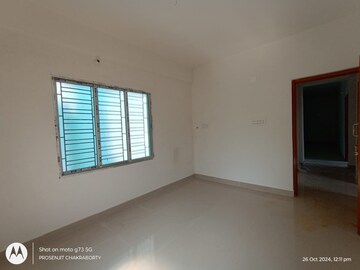 Room in 2 BHK Apartment at New Barrackpore – for Sale